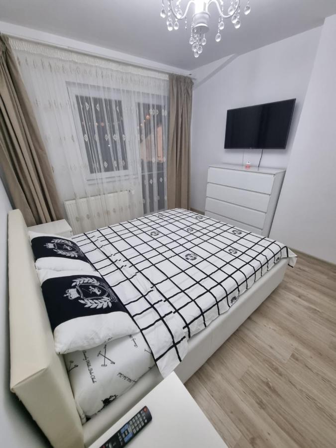 25 Luxury Apartament Bucureşti Ngoại thất bức ảnh