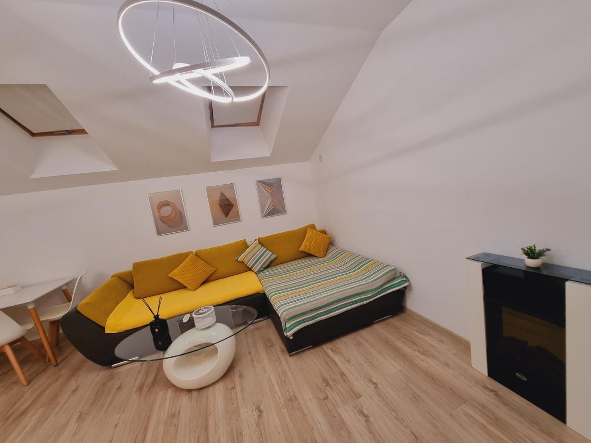 25 Luxury Apartament Bucureşti Ngoại thất bức ảnh