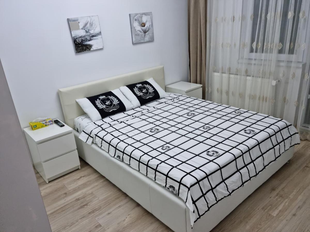 25 Luxury Apartament Bucureşti Ngoại thất bức ảnh